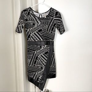Black and white tribal print dress Size Small